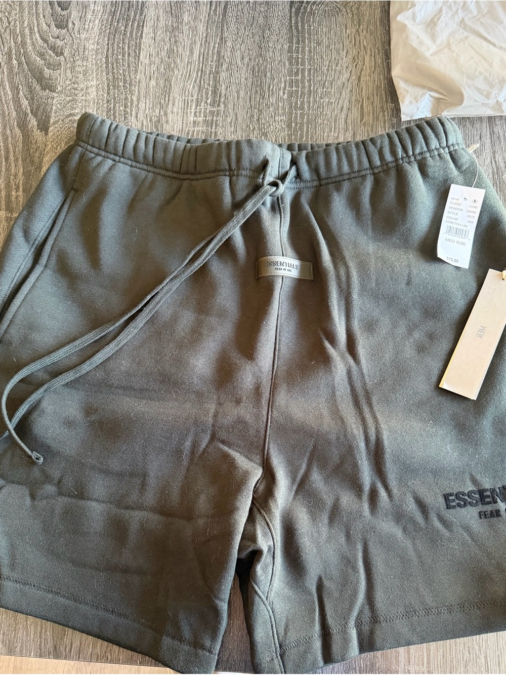 ESSENTIALS fear of god stretch limo sweat shorts